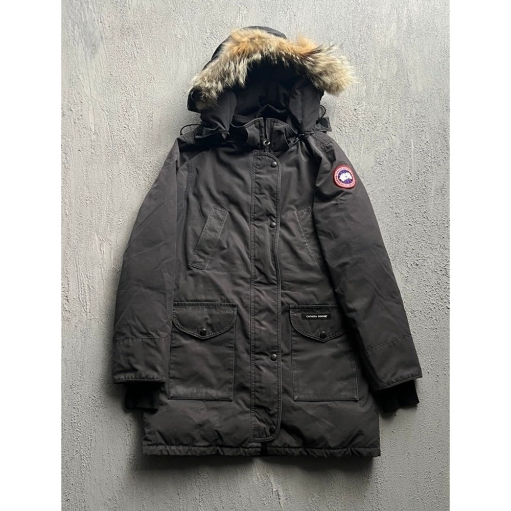 Canada Goose Parka Jacket Women's Medium Black Fur Hood Trillium